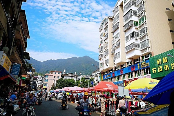 在寧德鄉(xiāng)鎮(zhèn)開(kāi)什么店比較有市場(chǎng)？